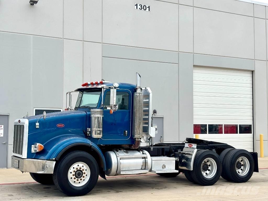 Peterbilt 378 Conventional Trucks / Tractor Trucks