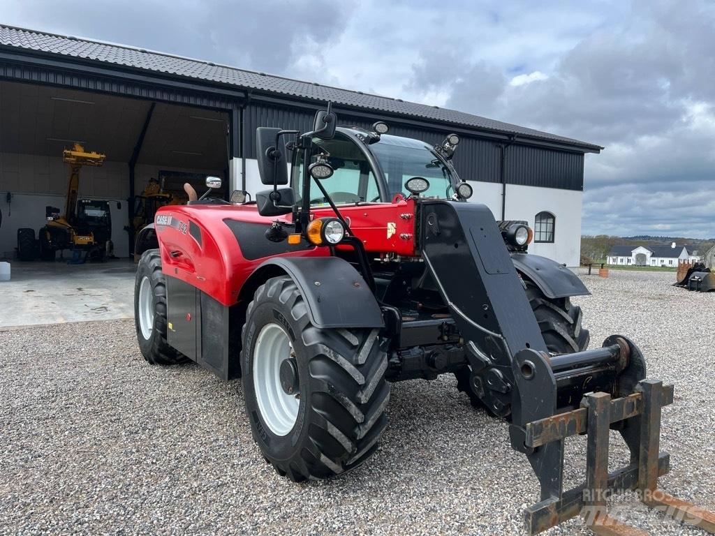 Case IH Farmlift 742 Telescopic Handlers