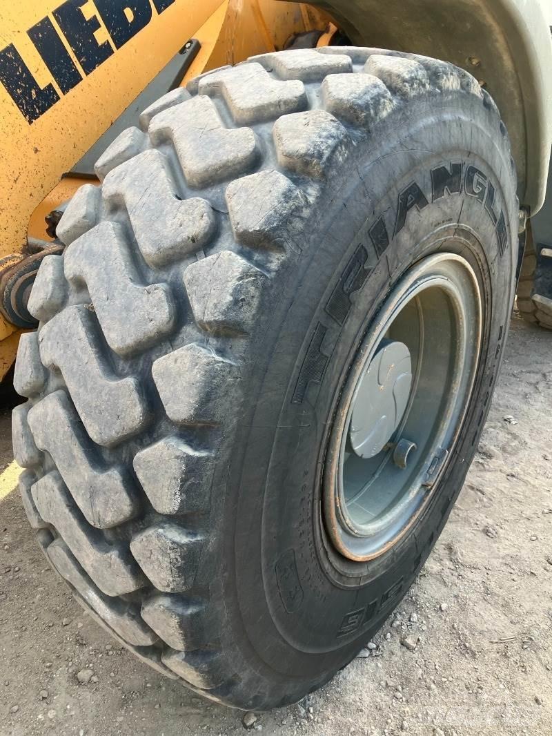 Liebherr L538 Wheel Loaders
