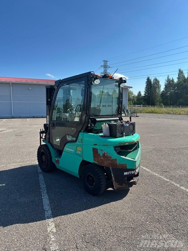 Mitsubishi FD 35 N Diesel Forklifts