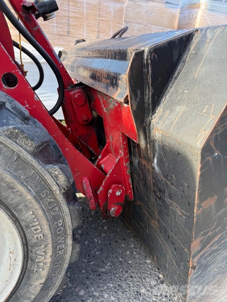 Weidemann 1130 cx30 Mini Loader
