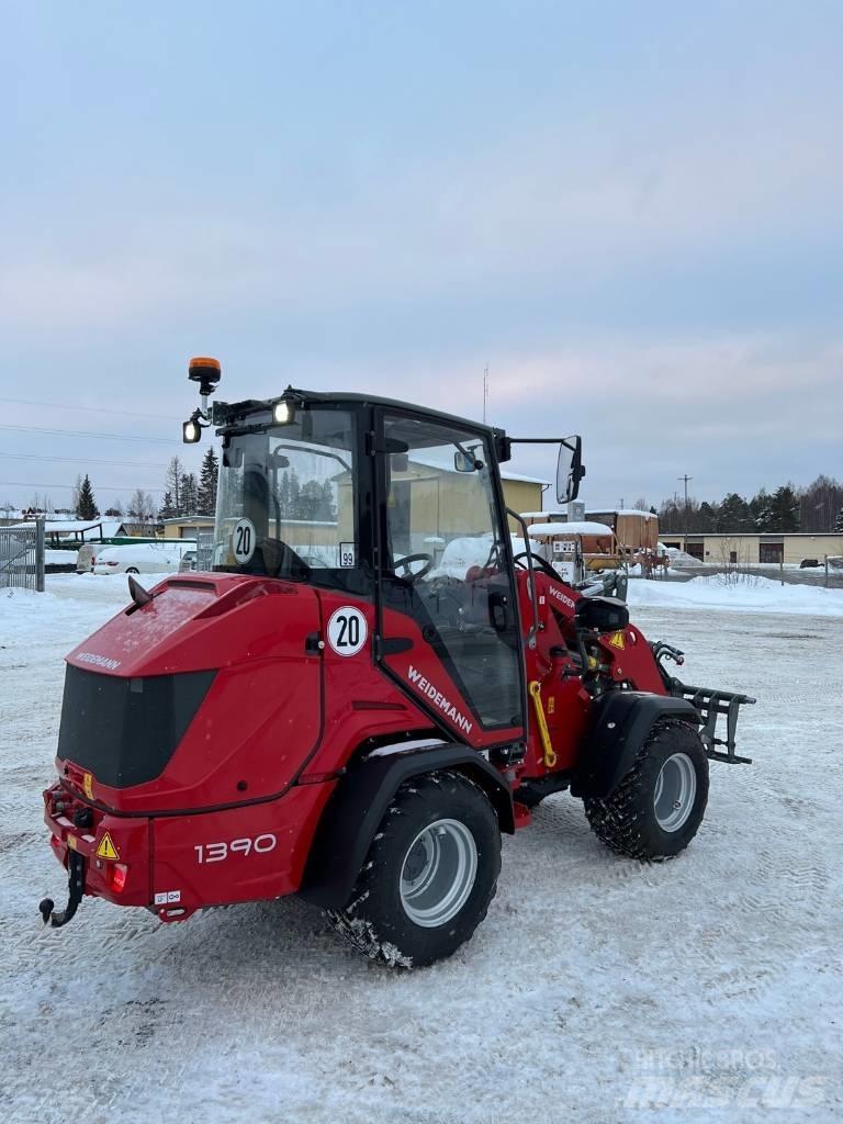Weidemann 1390 Wheel Loaders