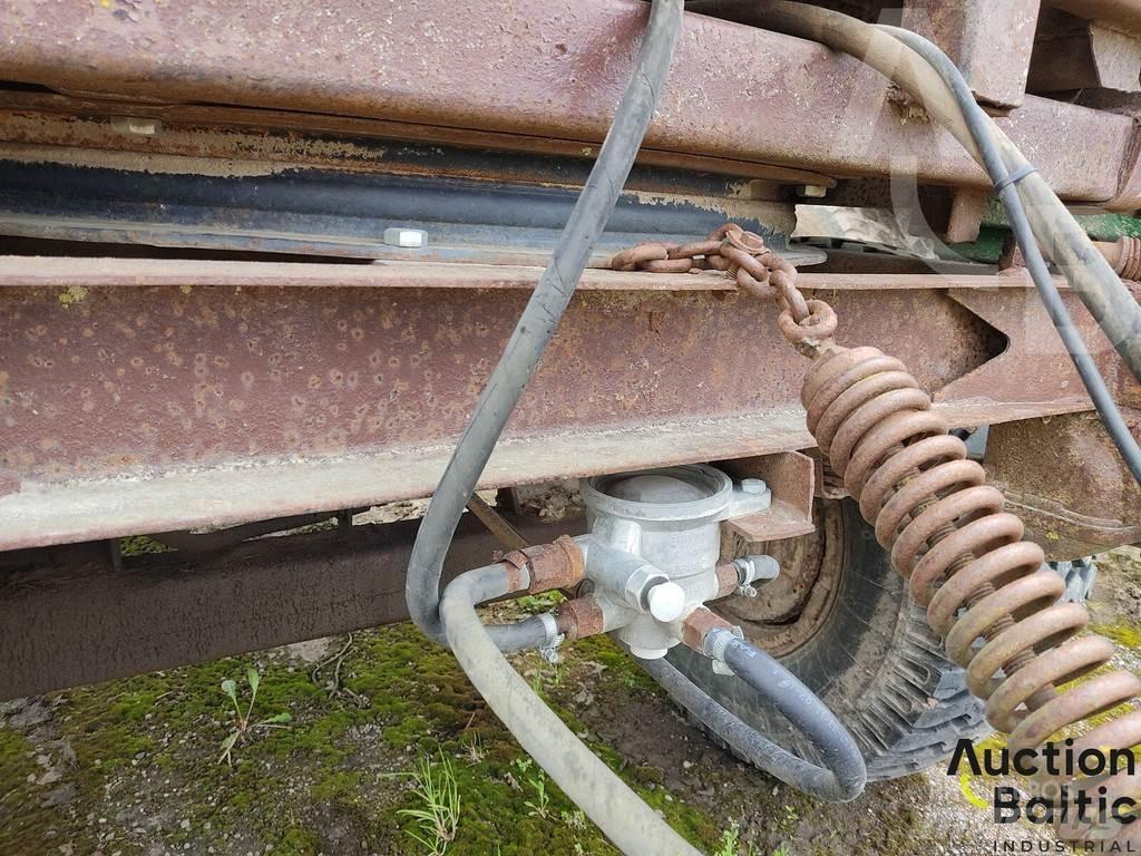 2 PTS-6 Dump Trailers