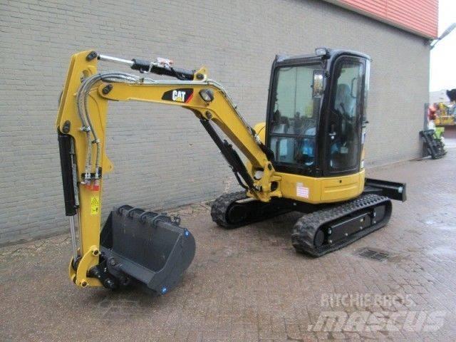 CAT 303.5 Mini Excavators <7t (Mini Diggers)