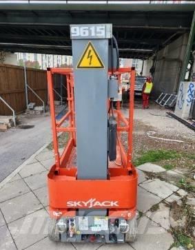 SkyJack SJ 12 Scissor Lifts