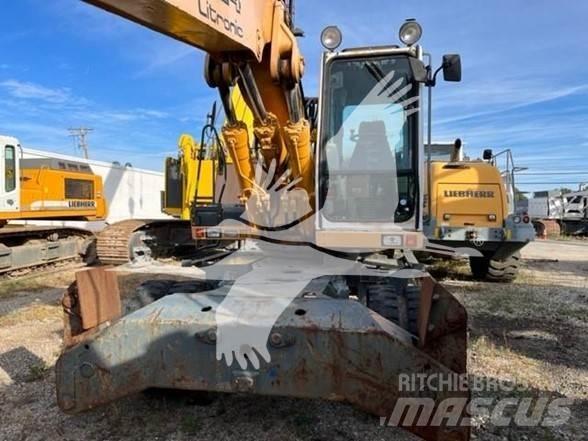 Liebherr A924 Wheeled Excavators