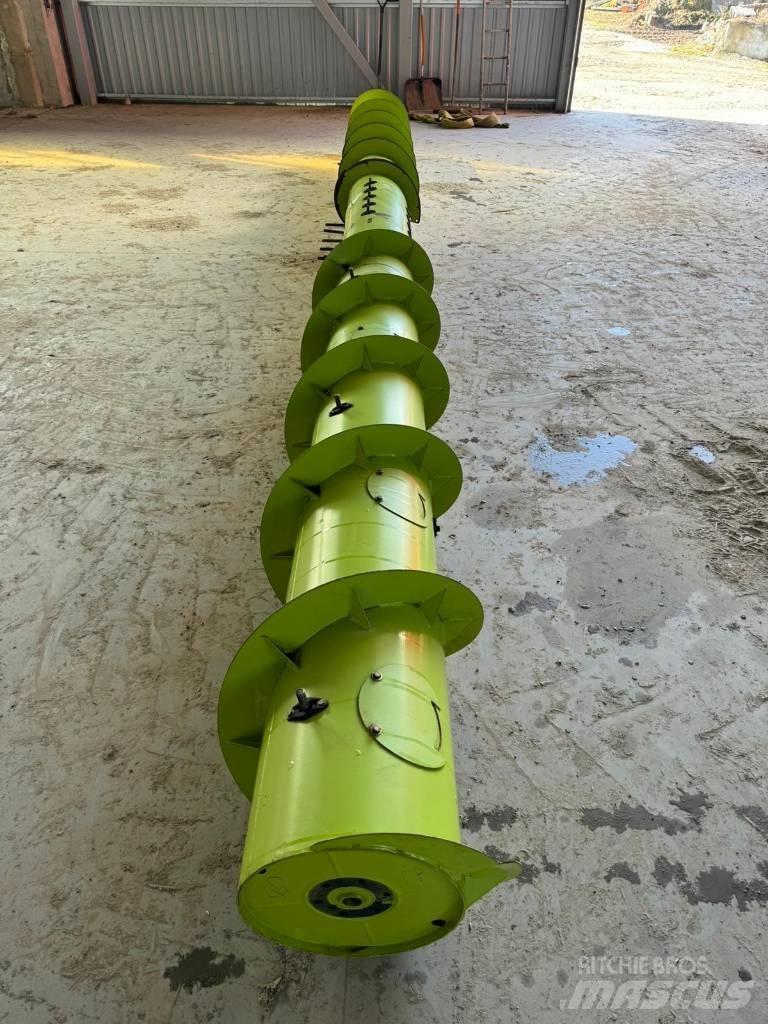 CLAAS Vario 716 Combine Attachments