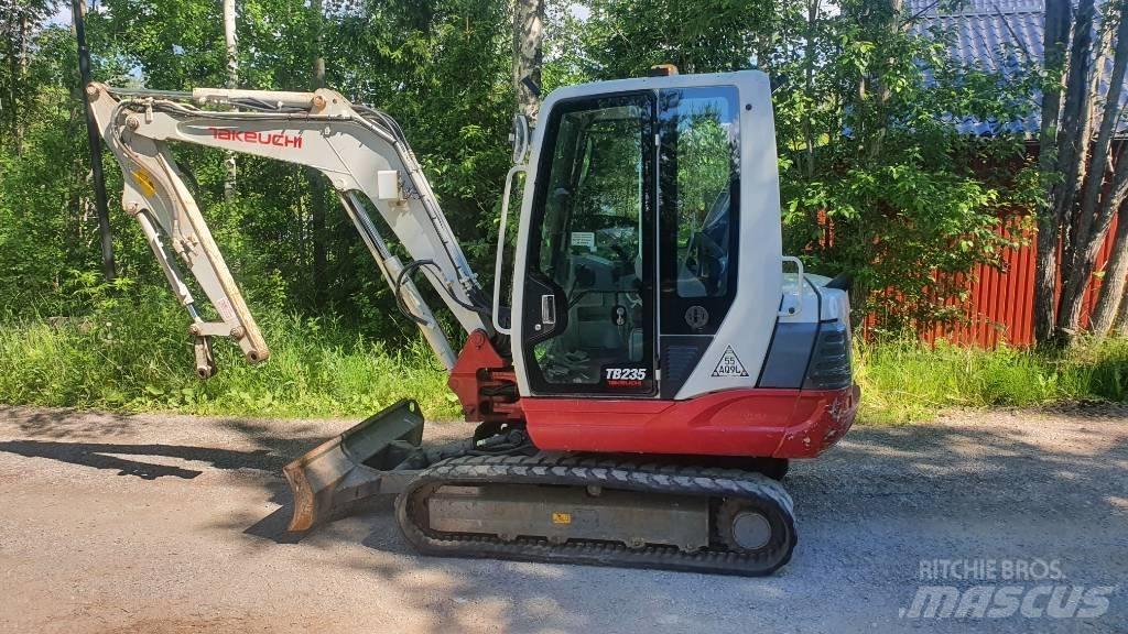 Takeuchi TB235 Mini Excavators <7t (Mini Diggers)
