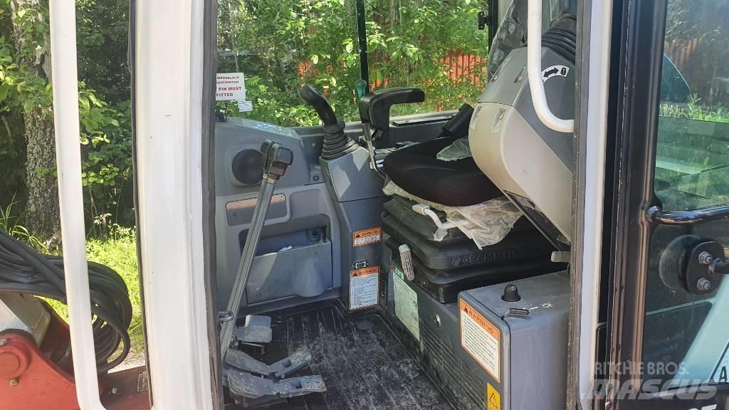 Takeuchi TB235 Mini Excavators <7t (Mini Diggers)
