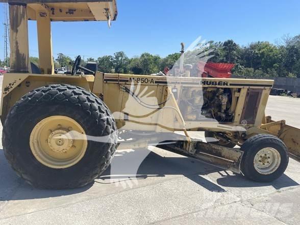 Huber M850A Motor Graders