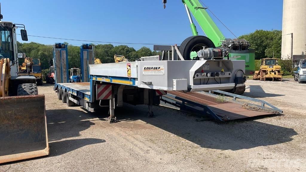 Louault 13,60m Car Carrier Trailers