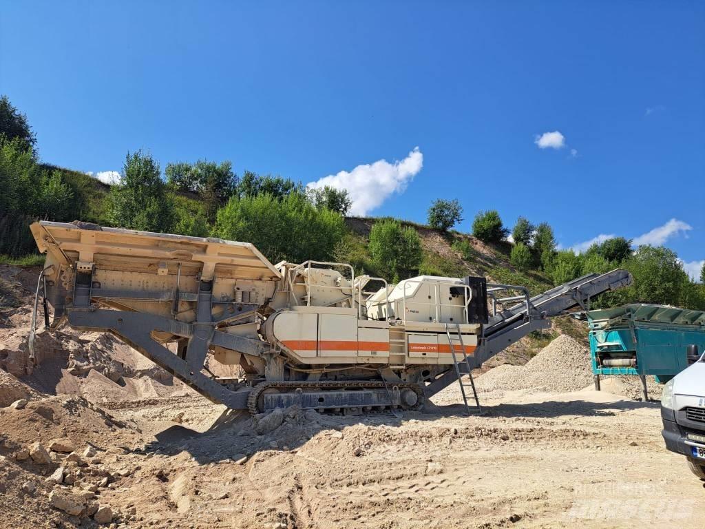 Metso LT 1110M Mobile crushers