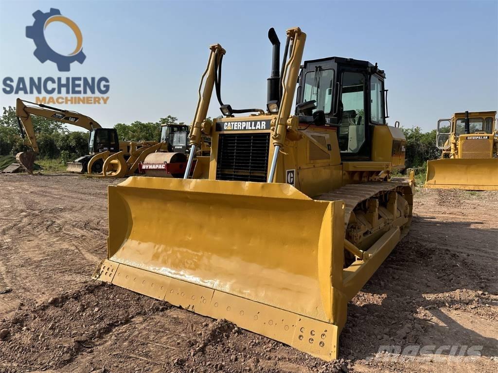 CAT D6G Crawler dozers
