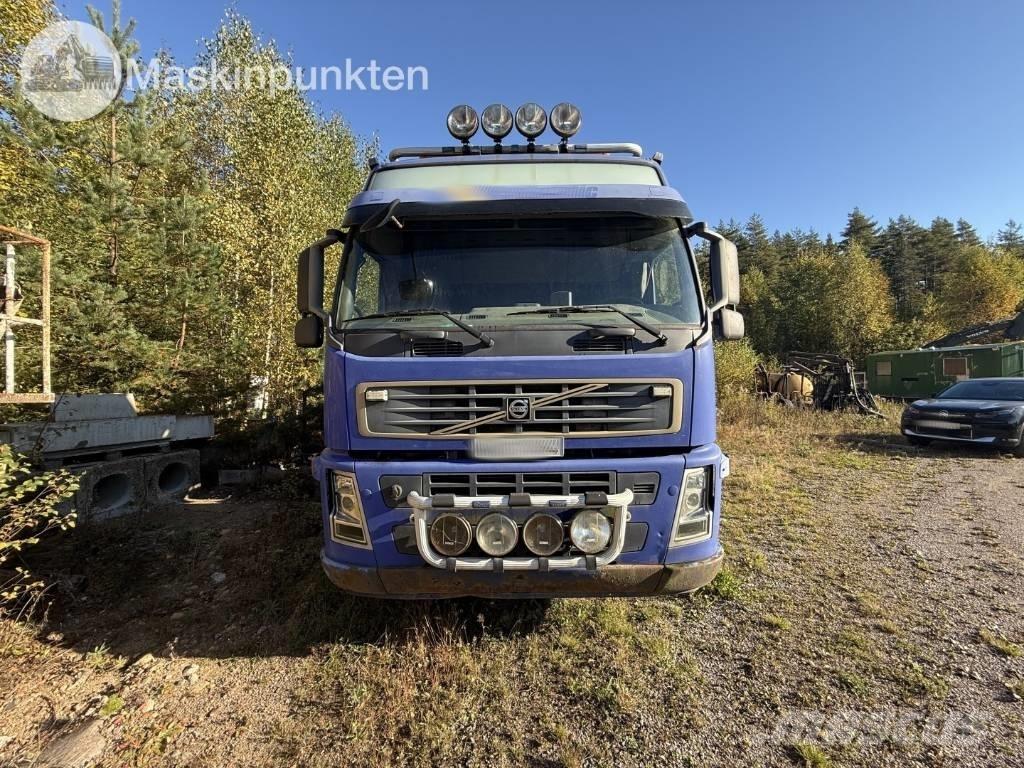 Volvo FM 12 Dump Trucks