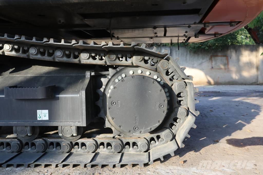 Develon DX 205 Mini excavators  7t - 12t