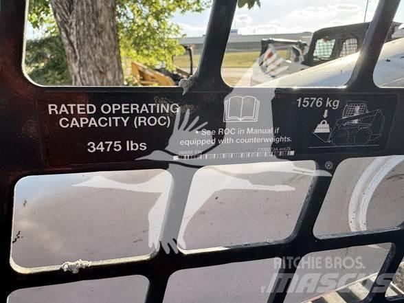 Bobcat T770 Skid Steer Loaders
