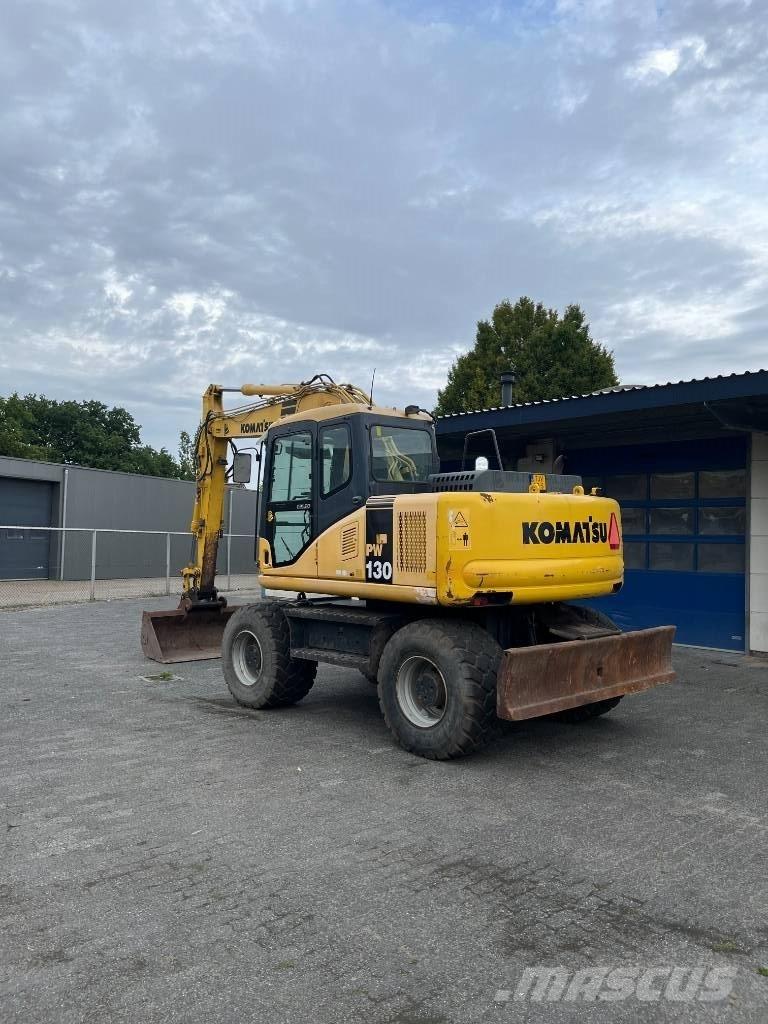 Komatsu PW 130-7K Wheeled Excavators