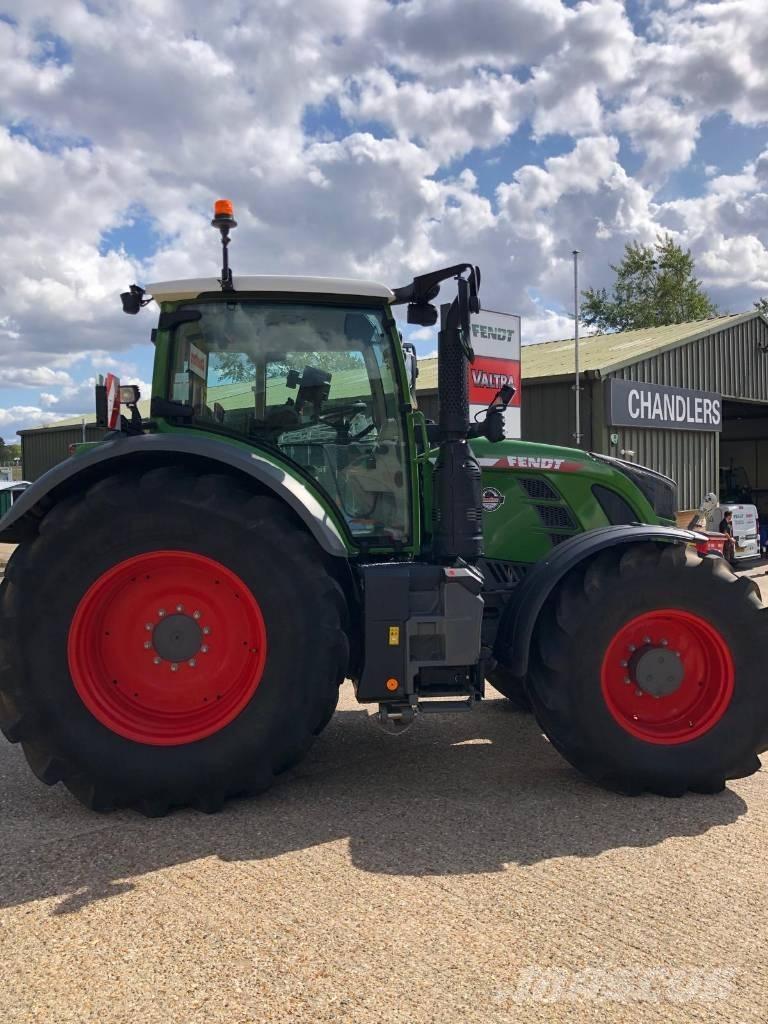 Fendt 720 Vario Tractors