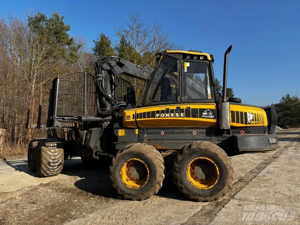 Ponsse Buffalo 8W Forwarders