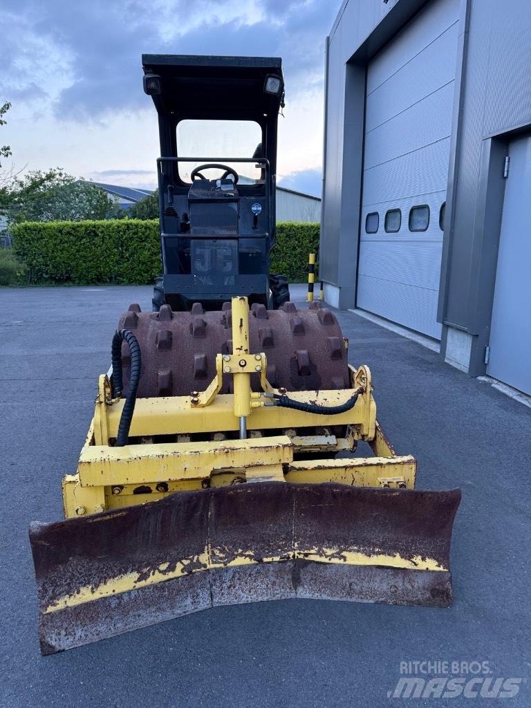 Bomag BV 124 PDH - 3 Twin drum rollers