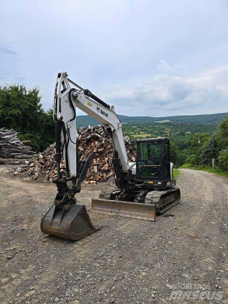 Bobcat E85 Crawler Excavators