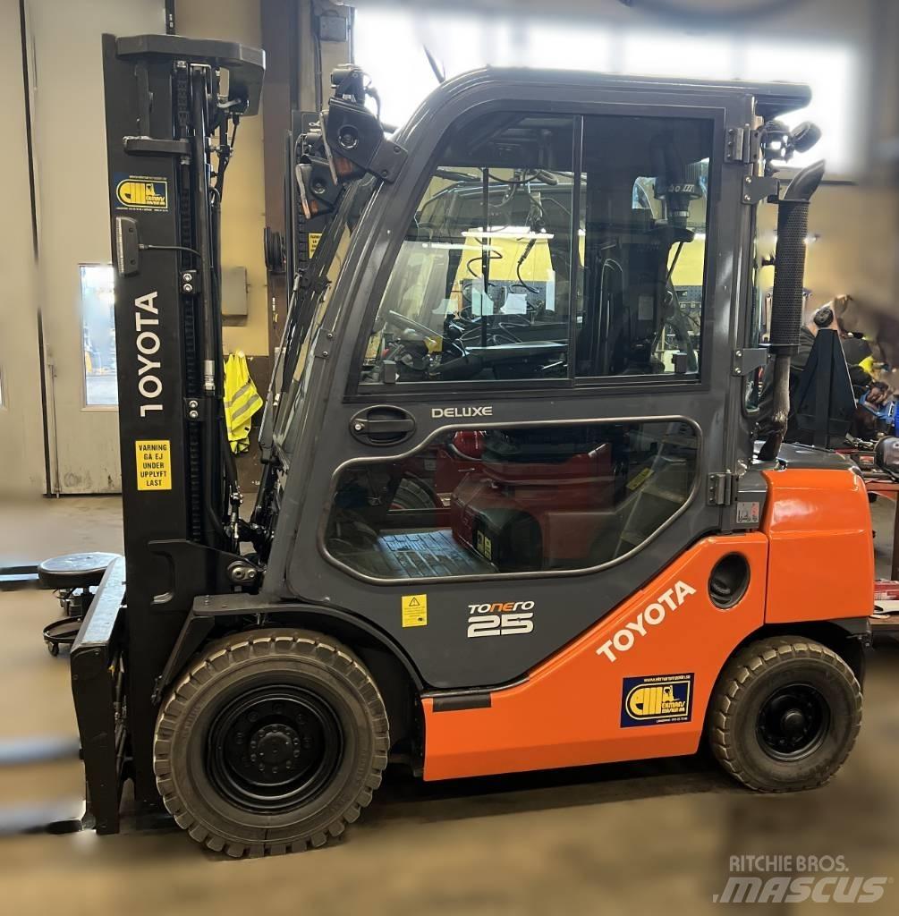 Toyota Truck 8FDF25 Diesel Forklifts