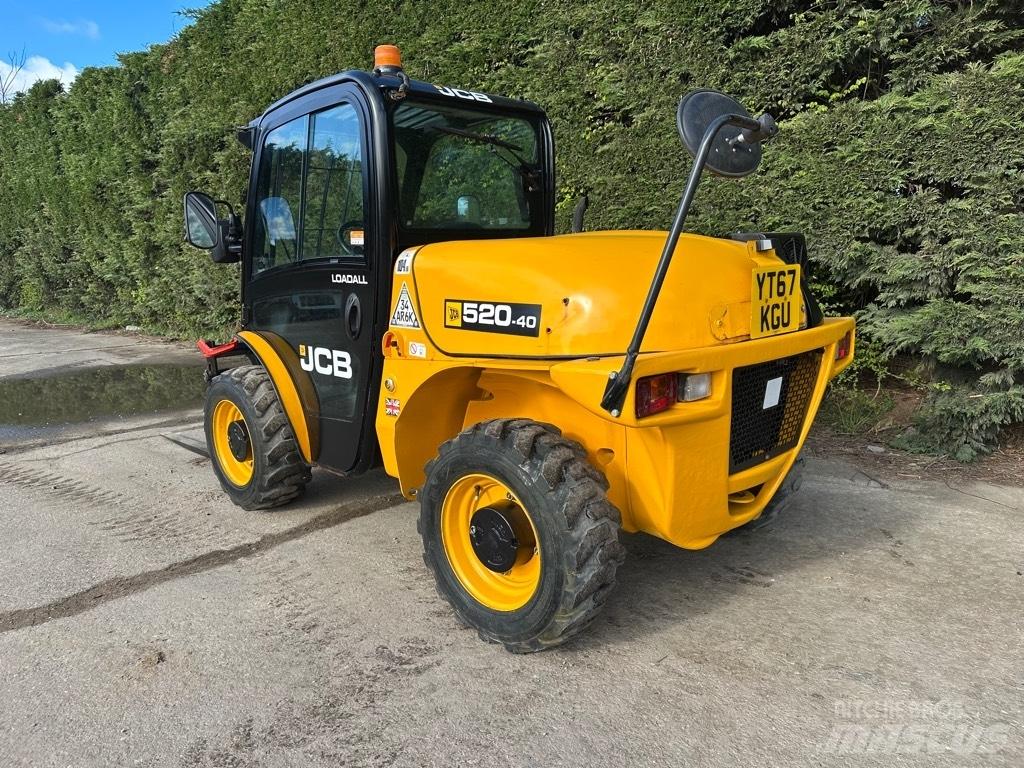 JCB 520-40 Telescopic Handlers