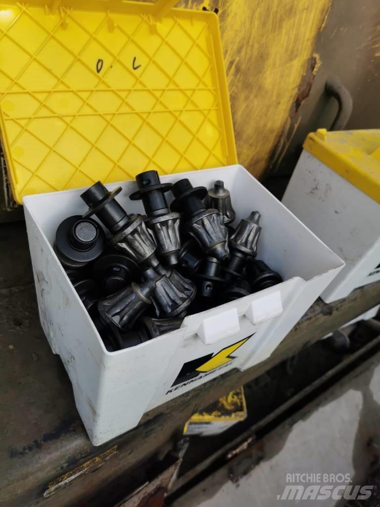 Bomag MPH 125 Asphalt Recycling Equipment