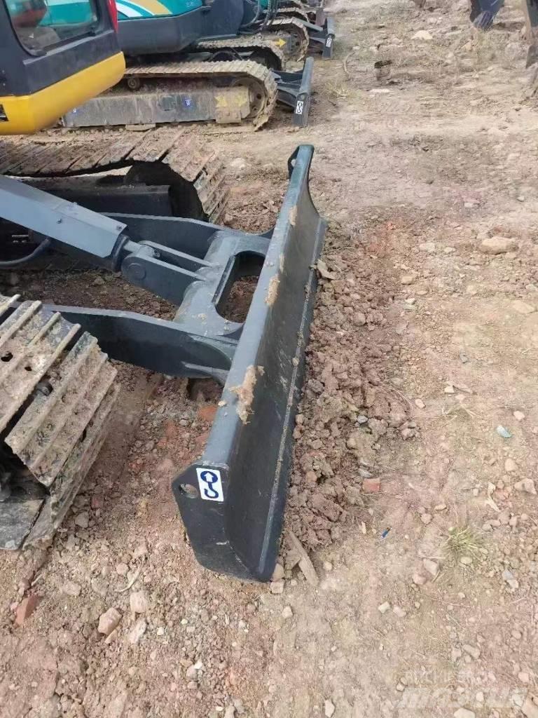Komatsu PC 60 Crawler Excavators