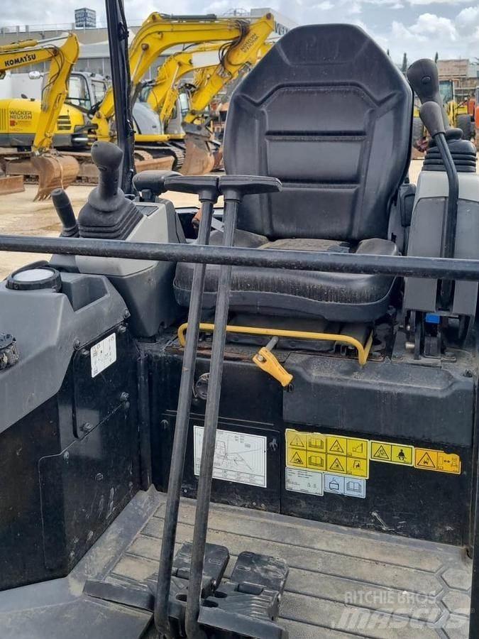 CAT 301.5 Mini Excavators <7t (Mini Diggers)