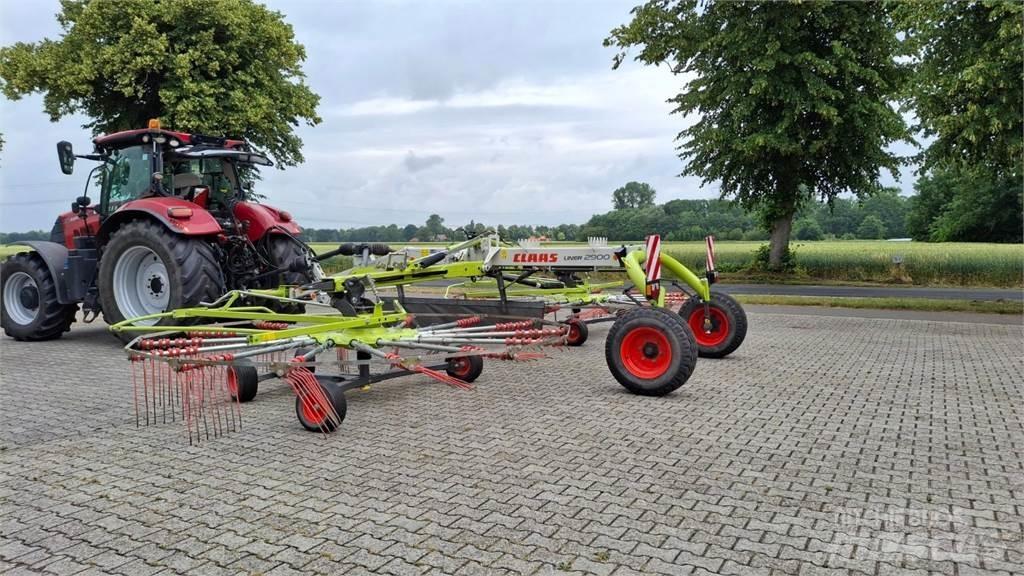 CLAAS Liner 2900 Swathers/ Windrowers