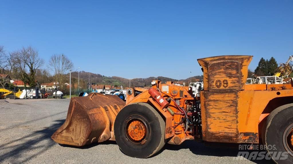 Toro 006 Mining Loaders