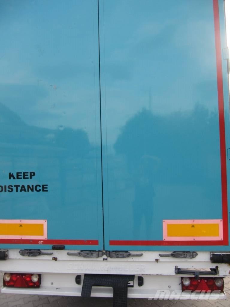 DAF XF 105 Curtain Side Trucks