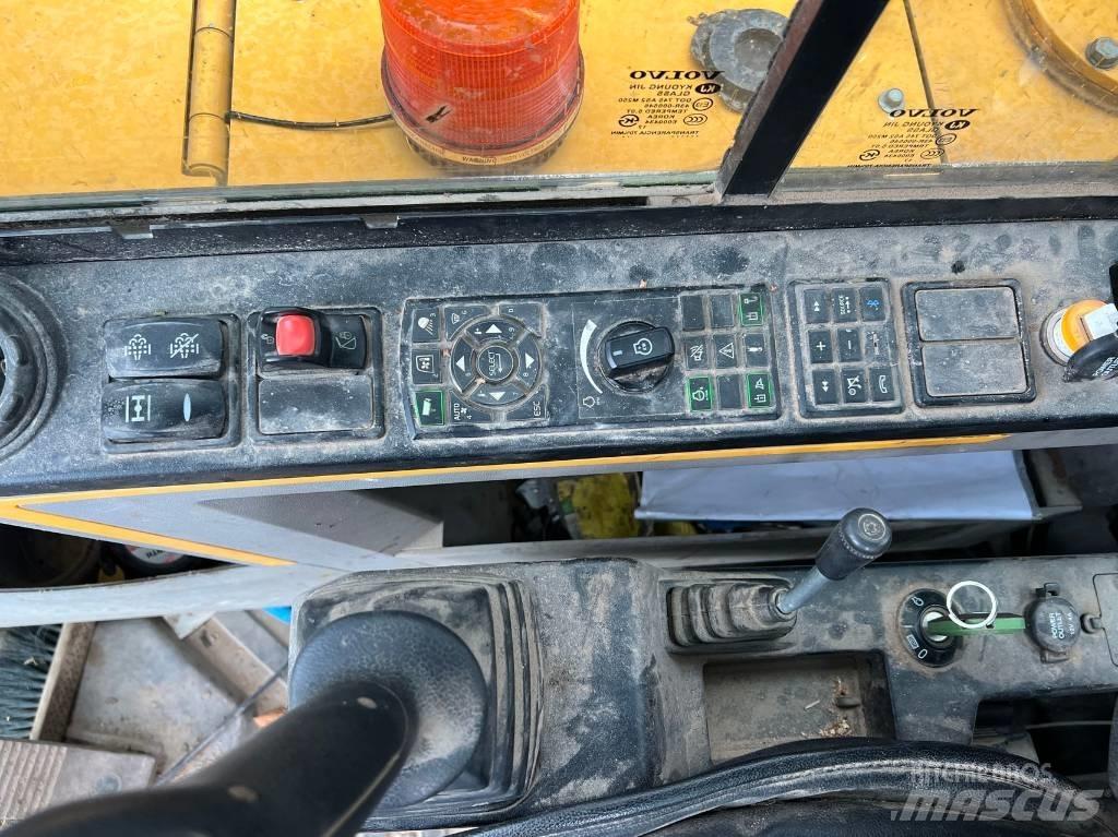 Volvo EW 60 E Wheeled Excavators