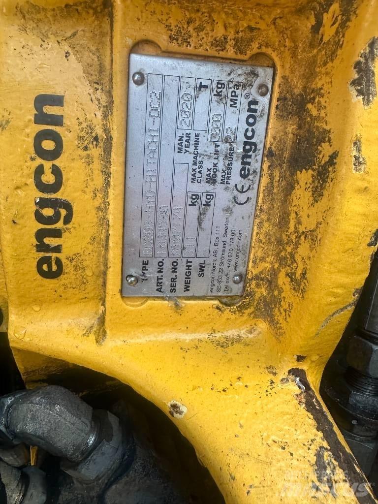 Hitachi ZX 85 USB-6 Mini excavators  7t - 12t