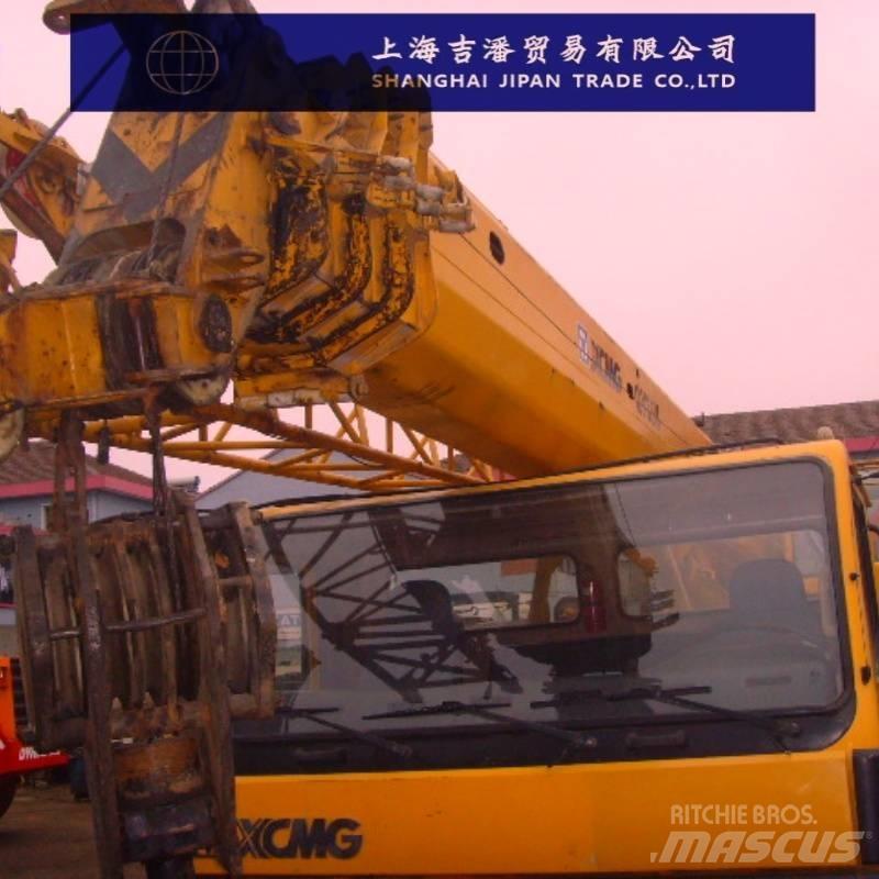 XCMG QY 25 Mobile and all terrain cranes