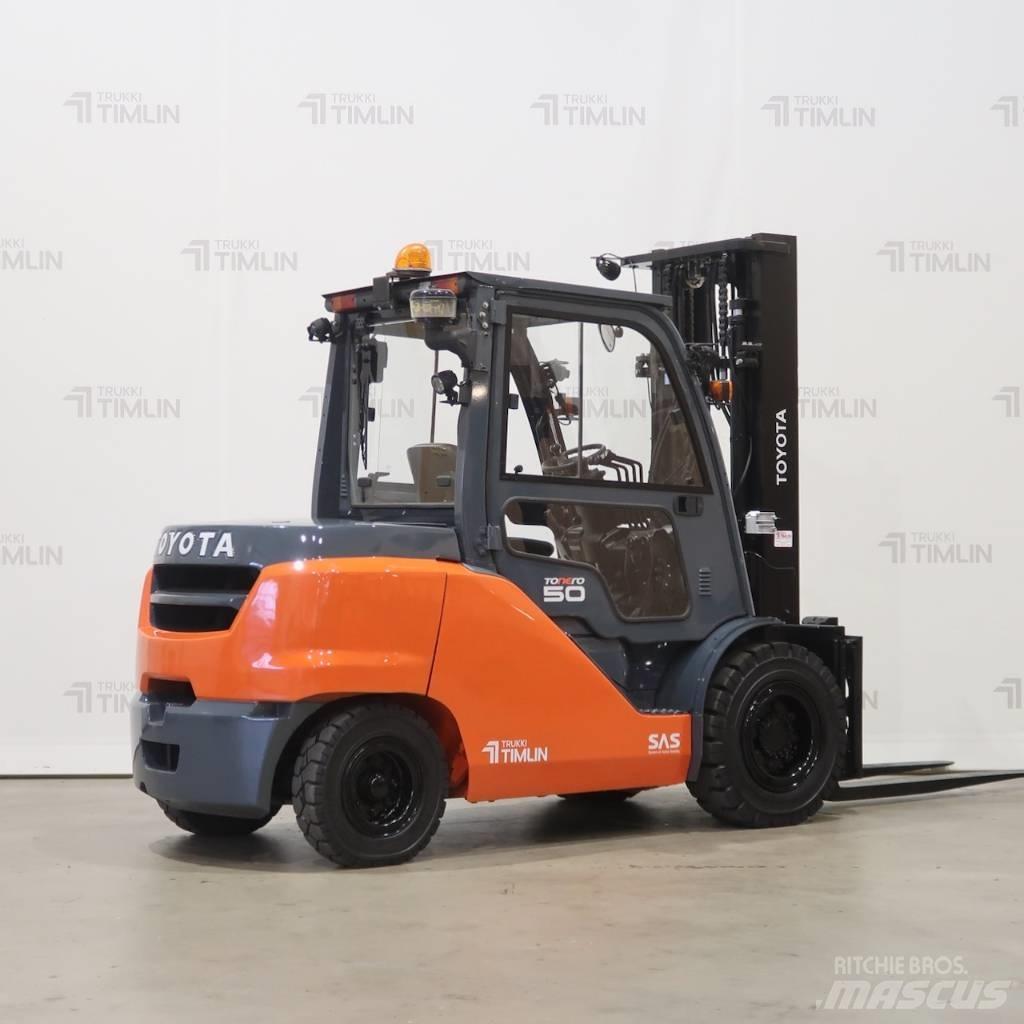Toyota 40-8FD50N Diesel Forklifts