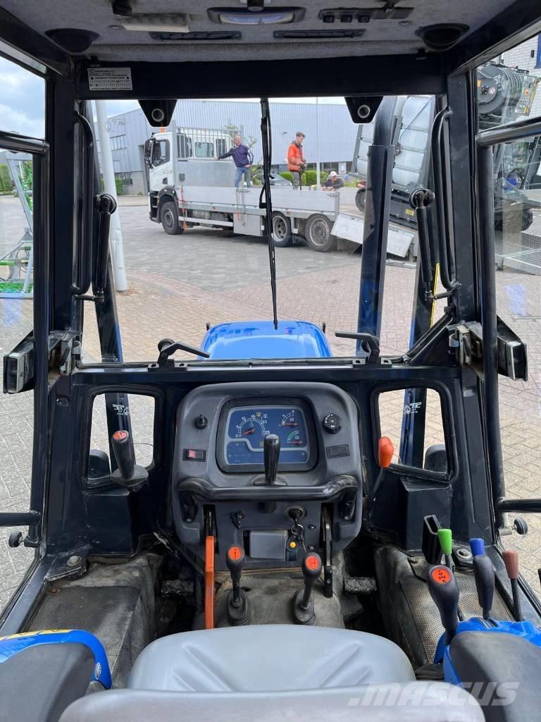 New Holland TK 4030f Tractors