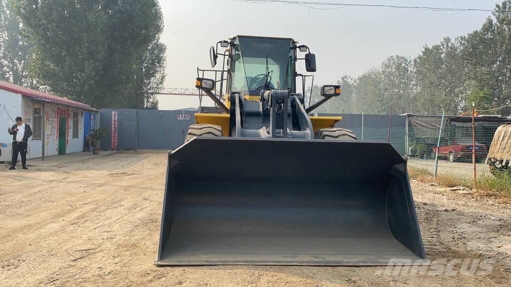Komatsu WA 380-6 Wheel Loaders