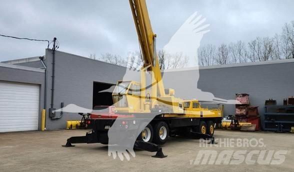P&H T300A Boom / Crane / Bucket Trucks
