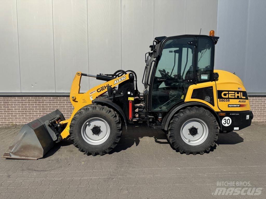 Gehl AL650 Wheel Loaders