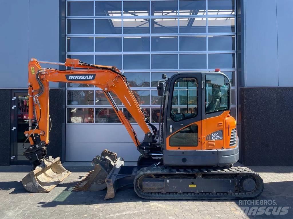 Doosan DX62R-3 | A/C Mini Excavators <7t (Mini Diggers)