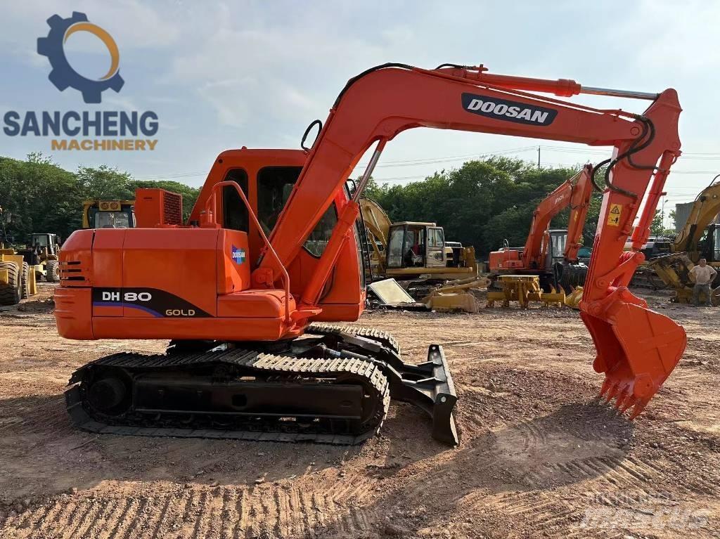 Doosan DH 80 Mini excavators  7t - 12t