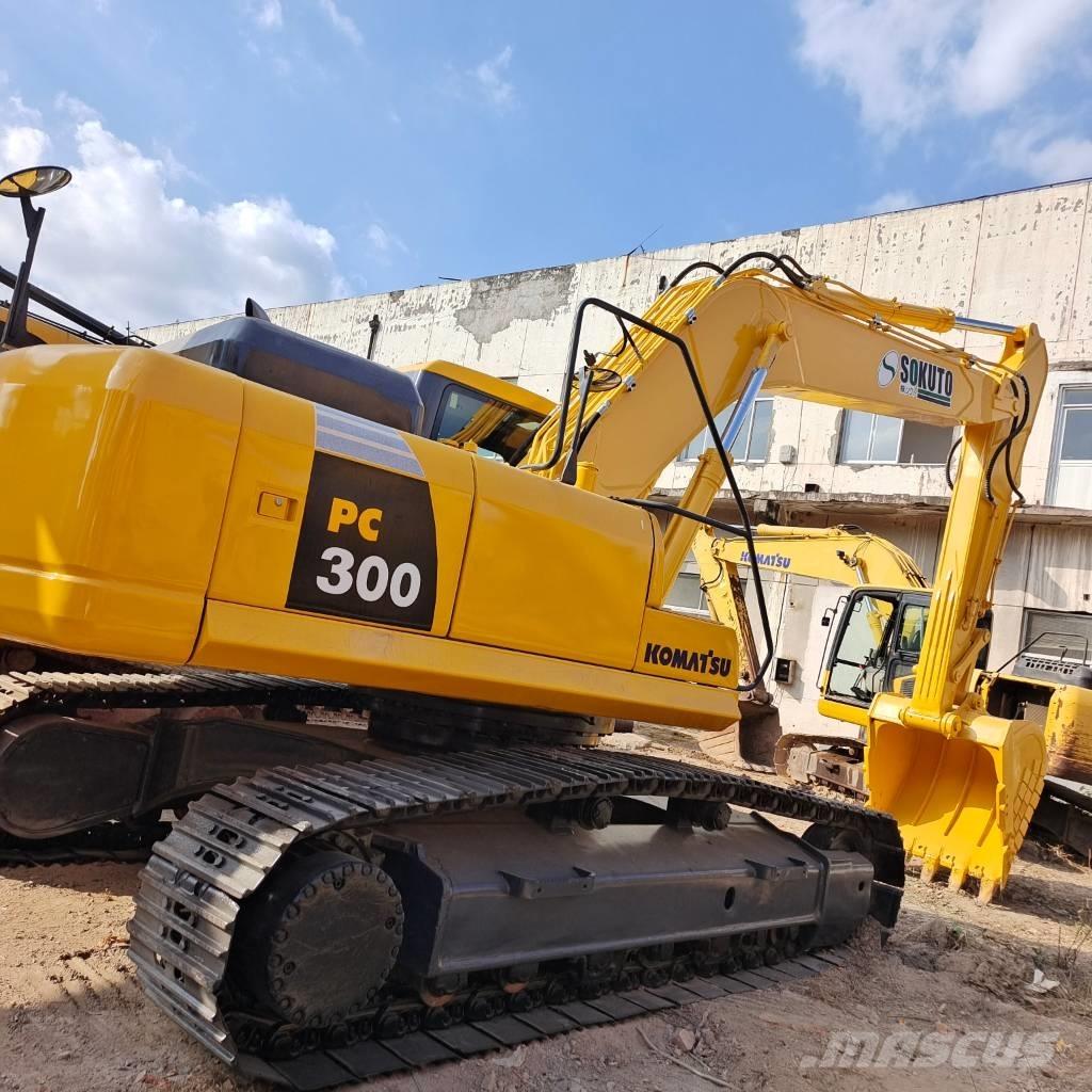 Komatsu PC 300 Crawler Excavators