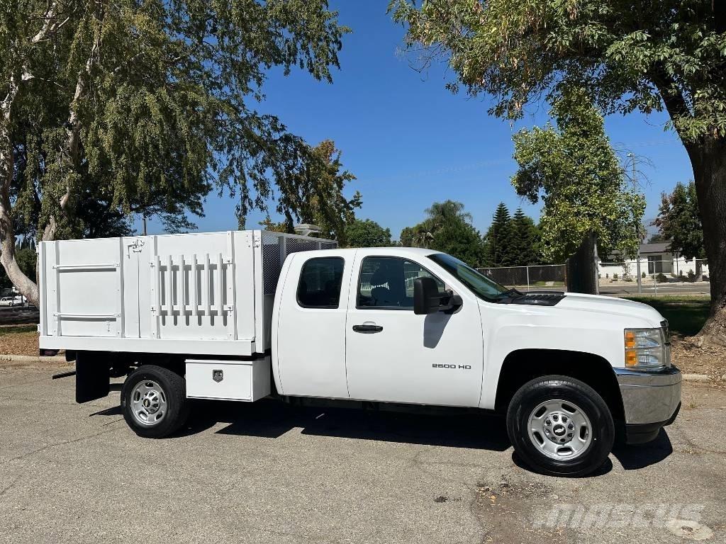 Chevrolet 2500 HD Pickup Trucks