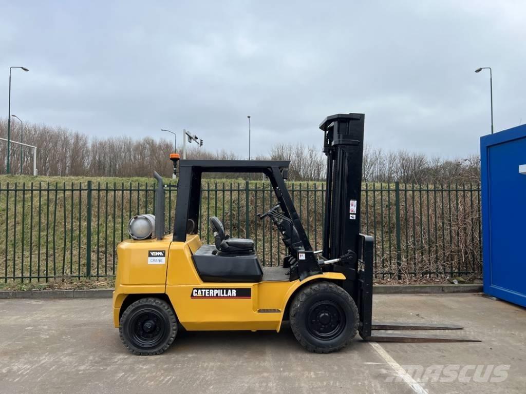 CAT GP 40 K L LPG trucks