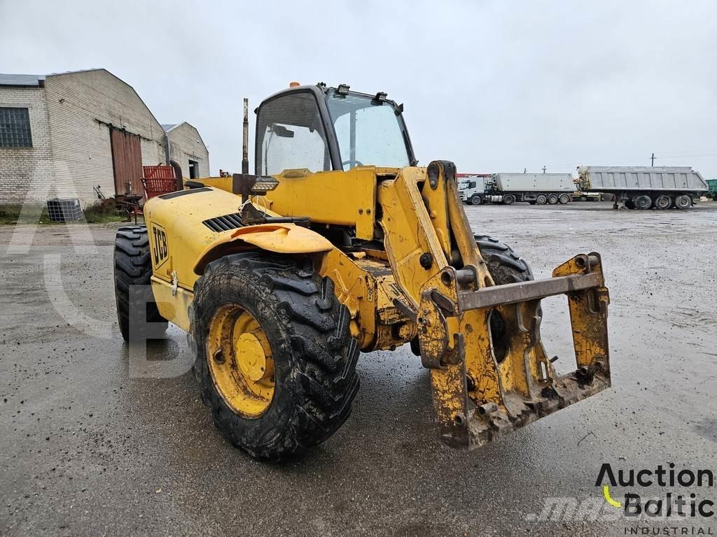 JCB 530 Telescopic Handlers