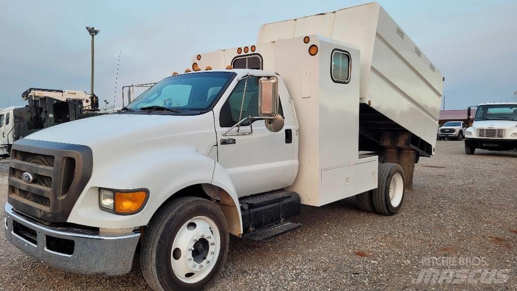 Ford F 650 SD Wood Chippers