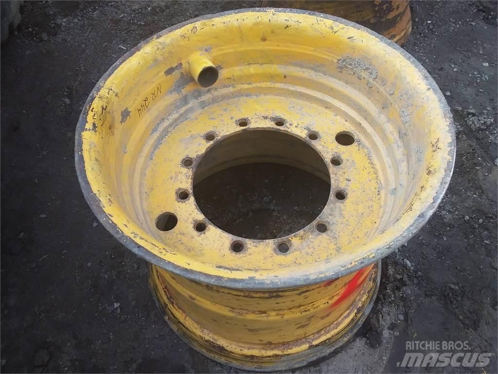 Rottne H20 24x30,5 Tires, wheels and rims