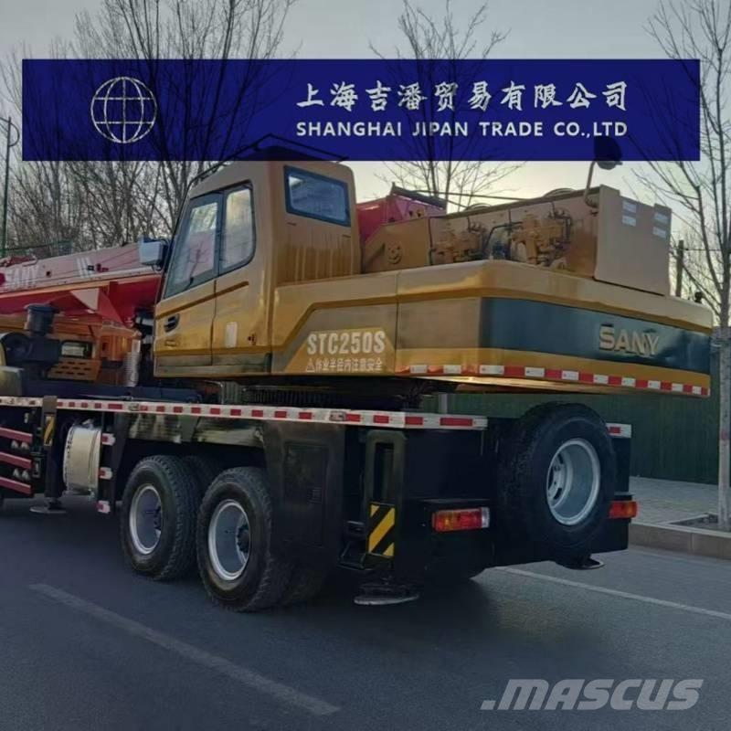 Sany STC 250 S Mobile and all terrain cranes